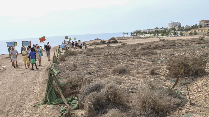 Imagen de archivo de una protesta vecinal en Cala Mosca