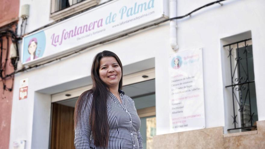 Ruth Alemán, fontanera en Palma: «Me he sentido discutida por ser mujer y llevar herramientas»