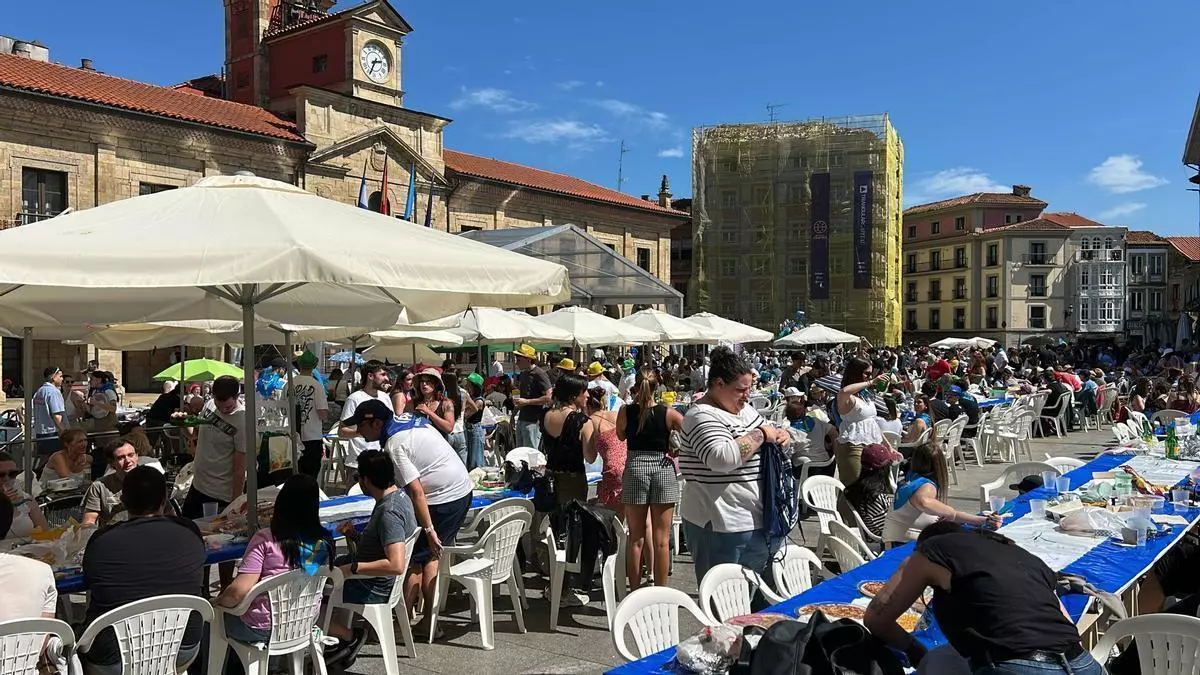 EN DIRECTO: Avilés se llena de sabor con su tradicional Comida en la Calle