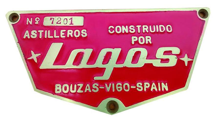 Placa de un snipe vigués de 1972, propiedad de Ricardo Salgado