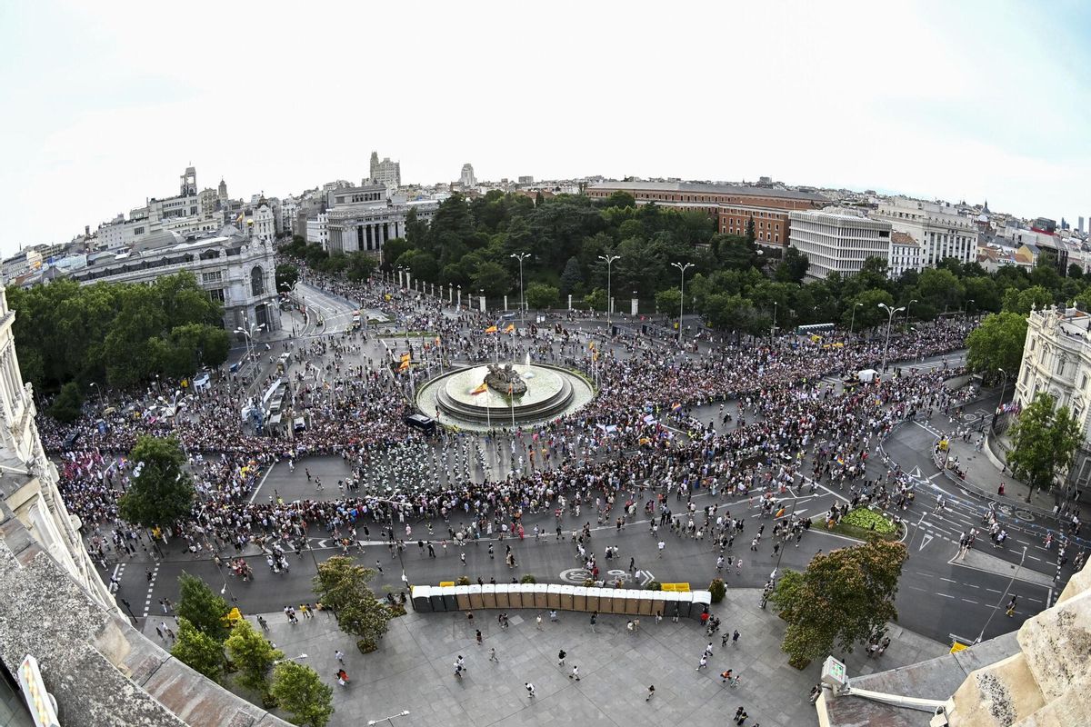 La marcha del Orgullo en Madrid, en imágenes.