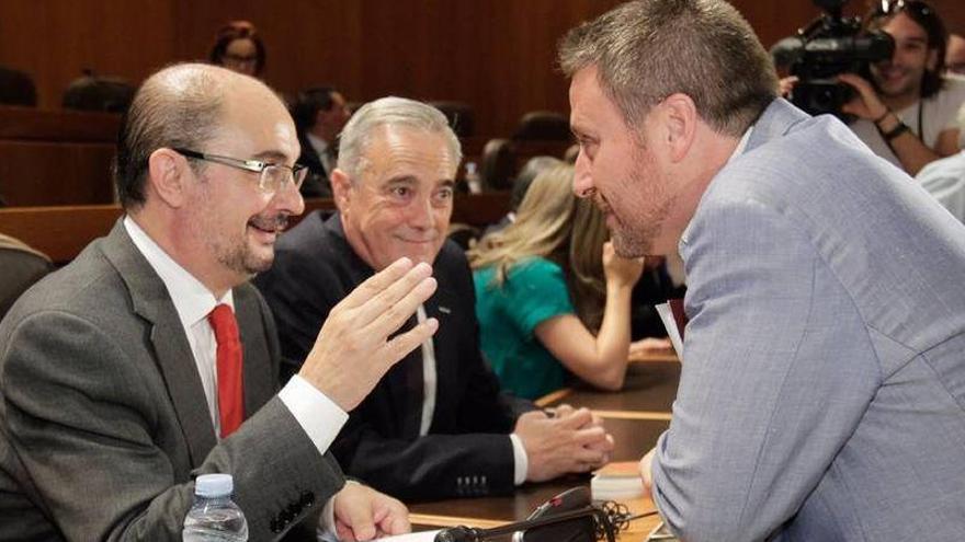 PSOE y CHA inician contactos para ir juntos en las listas del Senado