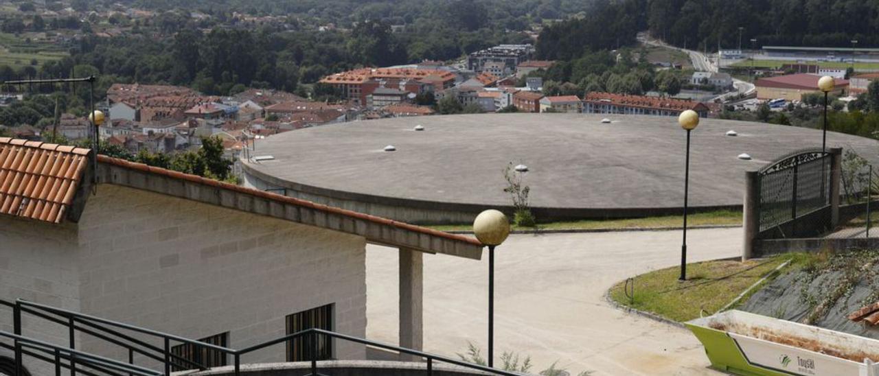 El depósito de agua potable de Gondomar. |   // ALBA VILLAR