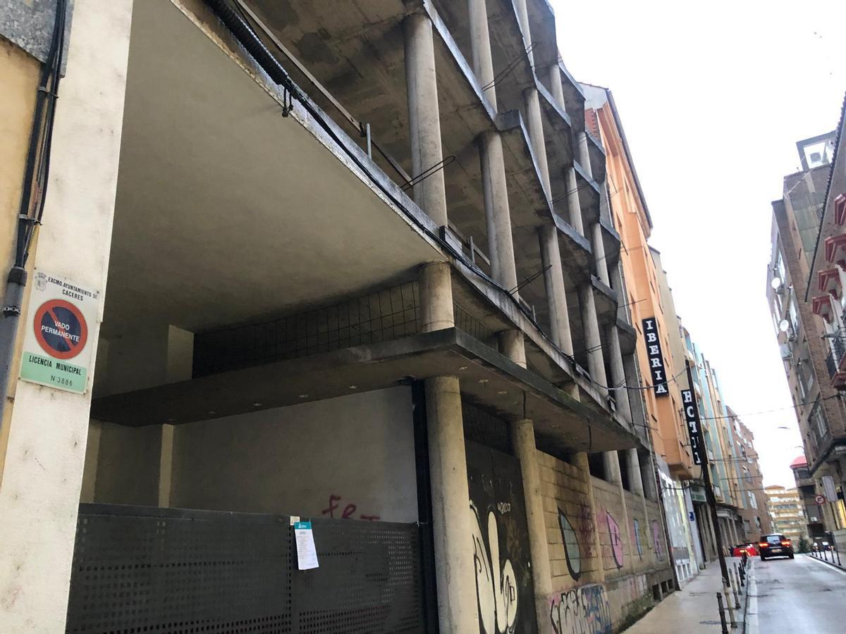 Lo que se cierra y lo que se abre en Cáceres: la antigua calle Hermandad