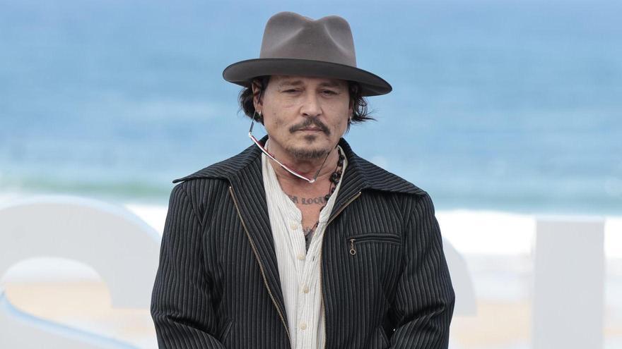 La abogada de Johnny Depp afirma que nunca ha mantenido ningún tip de relación sentimental con Johnny Depp