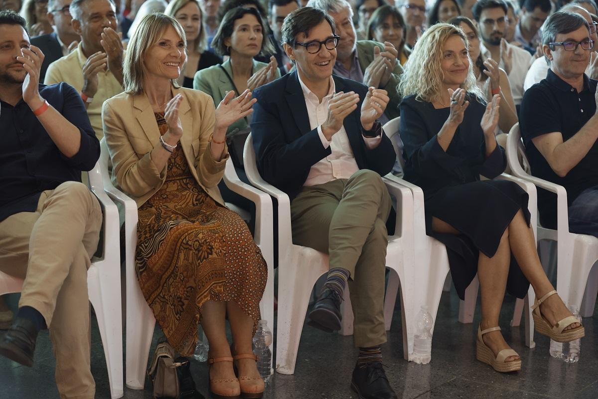 PSC i Comuns pacten la Diputació de Barcelona a l’espera dels independents de Junts