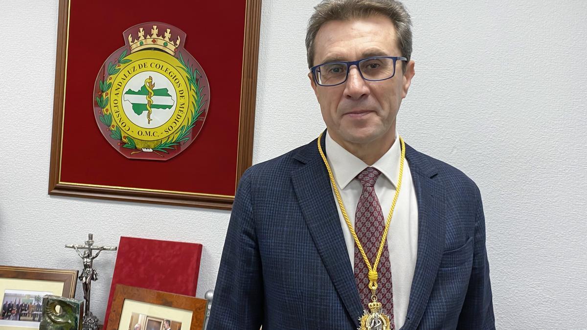 Jorge Fernandez, nuevo presidente del Consejo Andaluz de Colegios de Médicos.