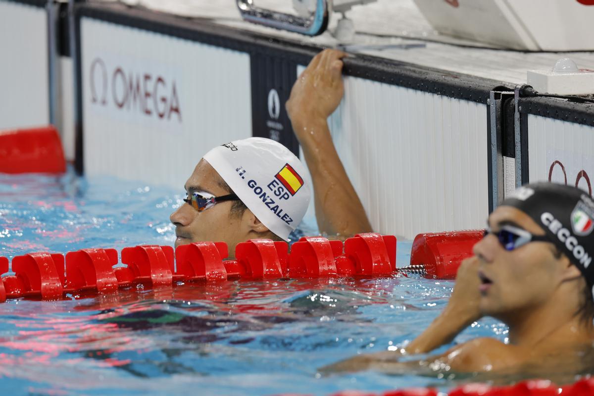 Hugo González passa a la final de 100 metres esquena per tres centèsimes