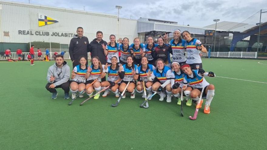 El Valencia Club de Hockey, encaminado hacia el ascenso a la Liga Iberdrola