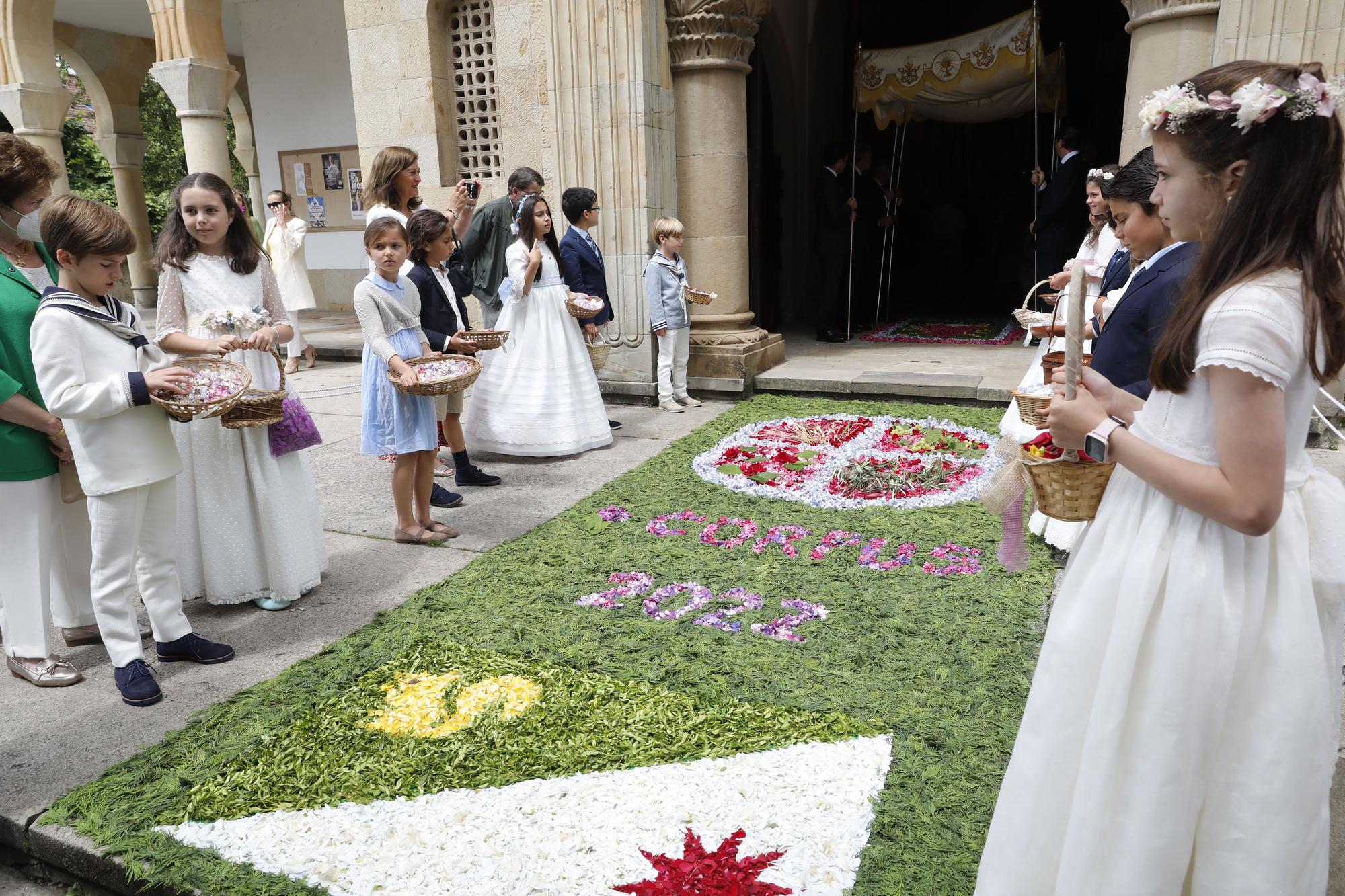 En imágenes: celebración del Corpus en Somió