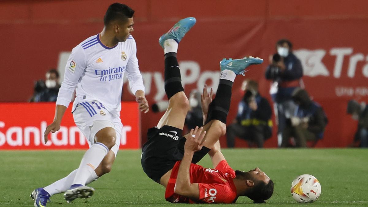 Casemiro se libró de la quinta amarilla ante el Mallorca