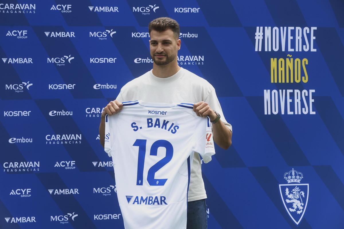 Bakis, en su presentación