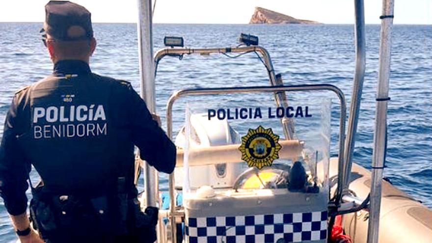 Sorpresa en Benidorm: Encuentran en una playa una mochila con 20 kilos de cocaína