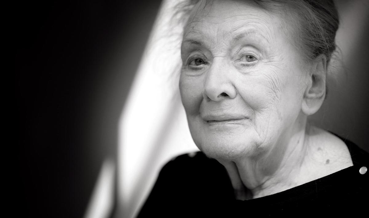 La escritora francesa Annie Ernaux, Premio Nobel de Literatura.