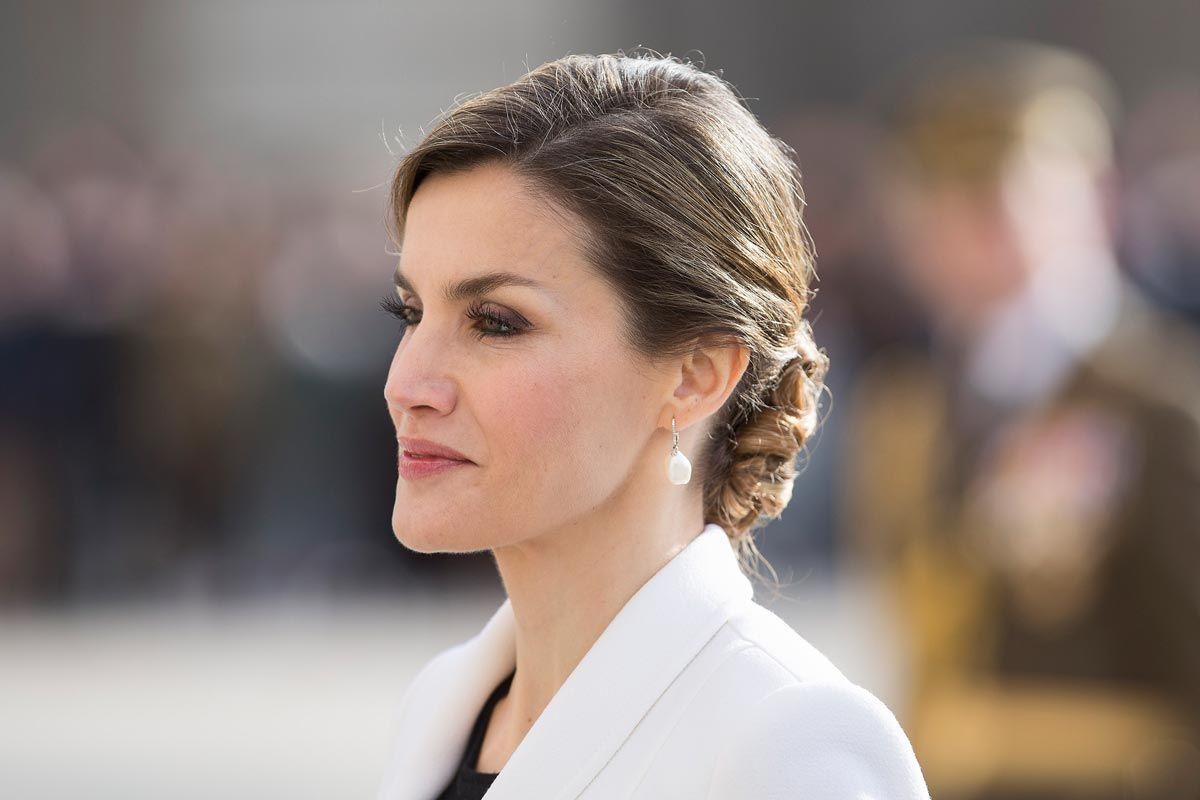 El estilo de la reina Letizia en la Pascua Militar, su primera gran cita de cada año