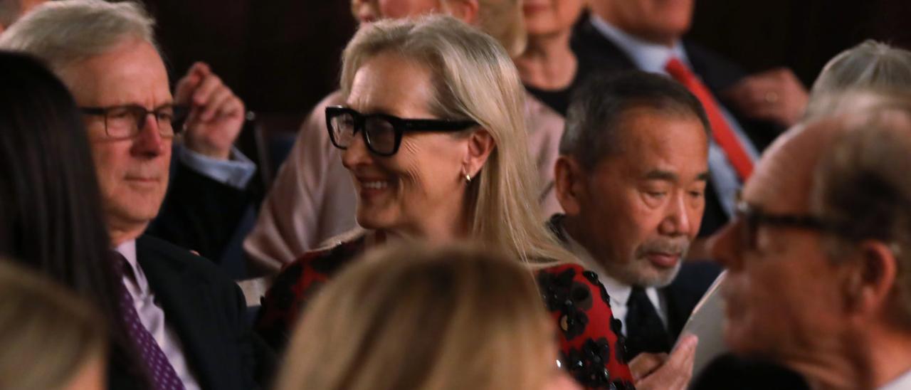 Murakami y Meryl Streep, durante el concierto de los Premios Princesa.