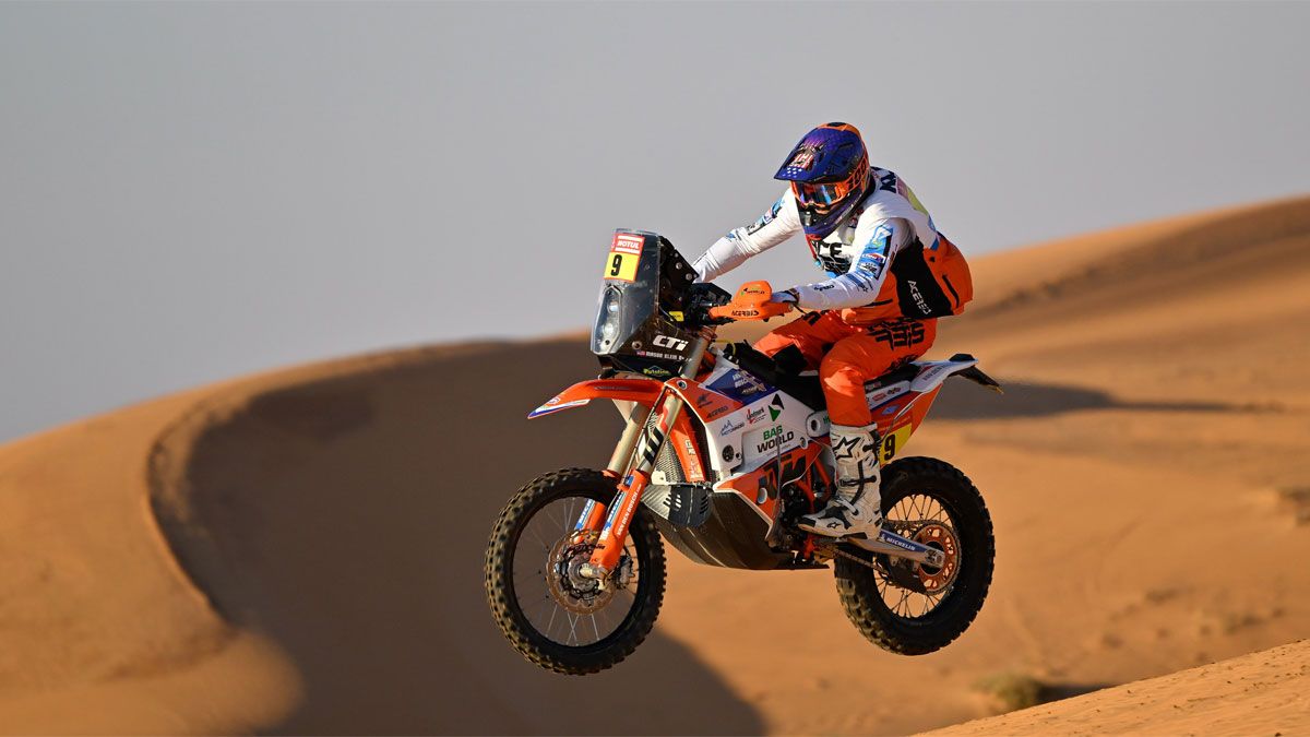 Mason Klein, líder provisional del Dakar en motos