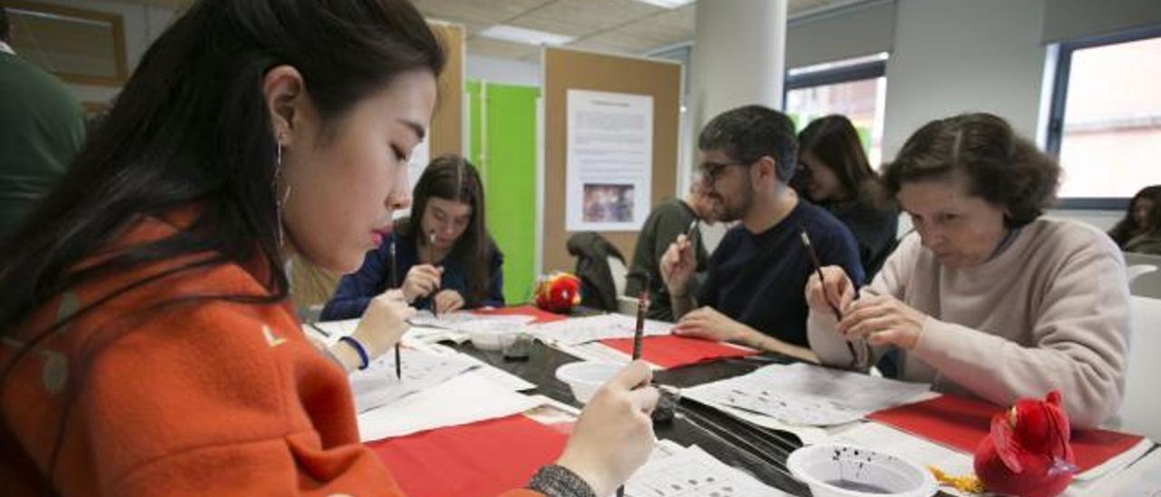 Caligrafía china: El arte de bailar sobre el papel