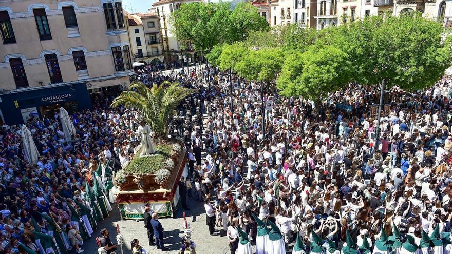 Plasencia duplica los visitantes en Semana Santa y supera todas las expectativas, en palabras de la concejala de Turismo