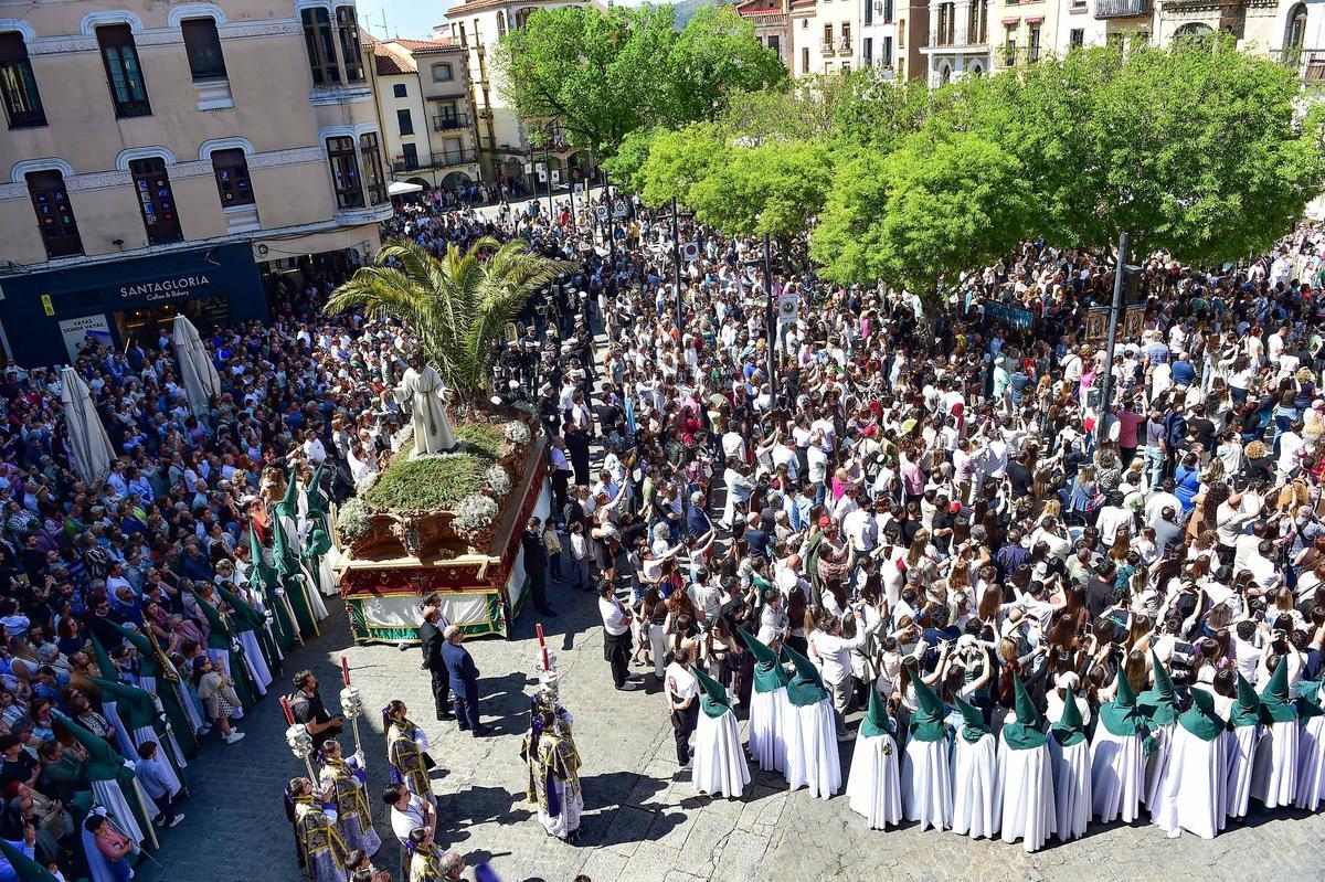 Plasencia duplica los visitantes en Semana Santa y supera todas las expectativas, en palabras de la concejala de Turismo.