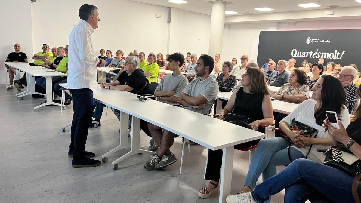 Presentación del libro de Onofre Espinós.
