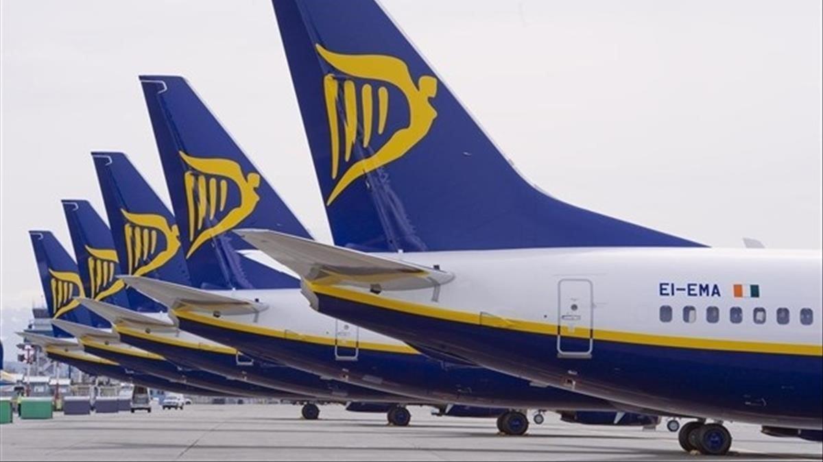 Aviones de Ryanair en el aeropuerto de Madrid.