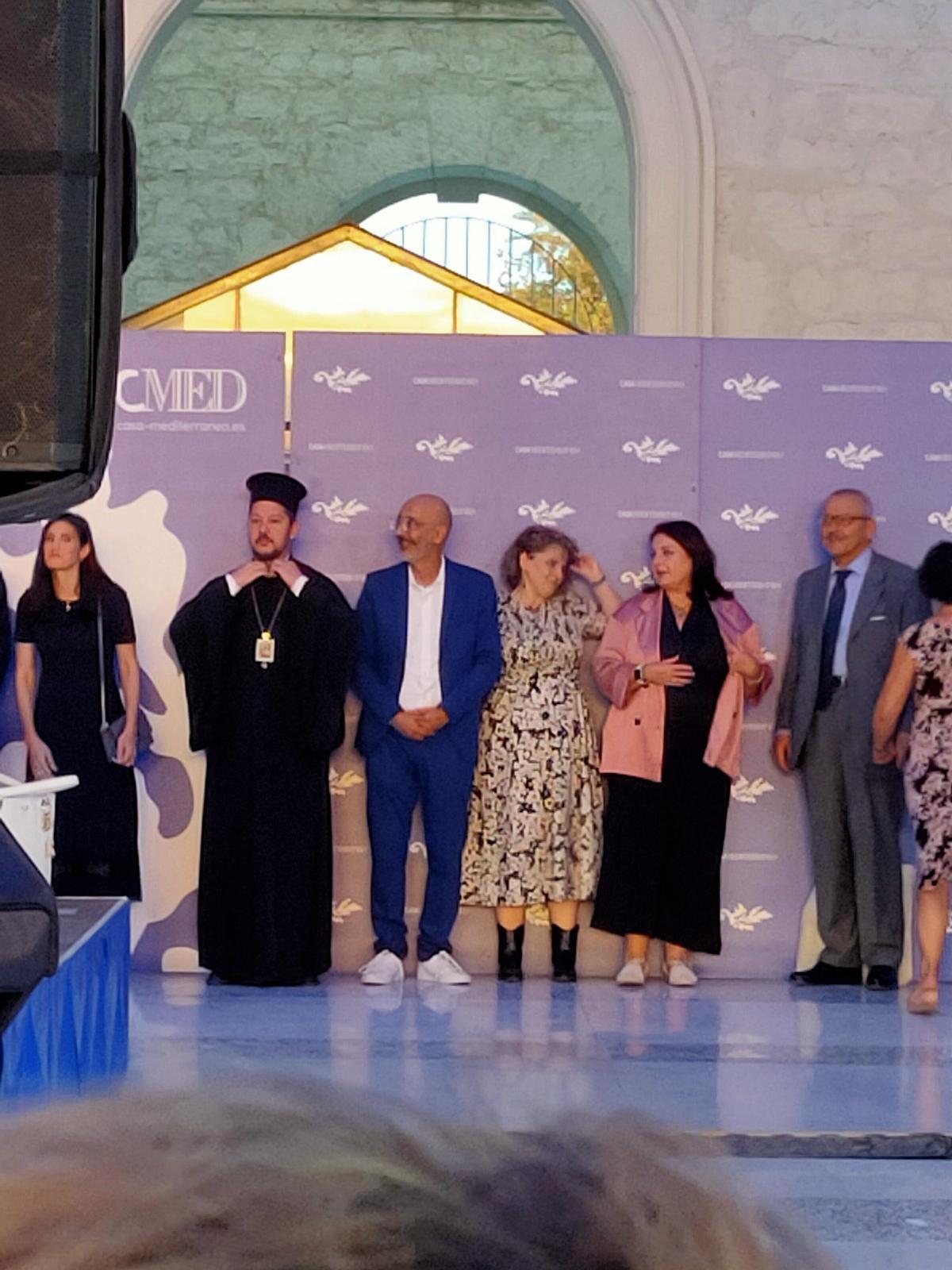 Acto del décimo aniversario de la Comunidad Griega de Alacant con el grupo de helenistas de Ontinyent.