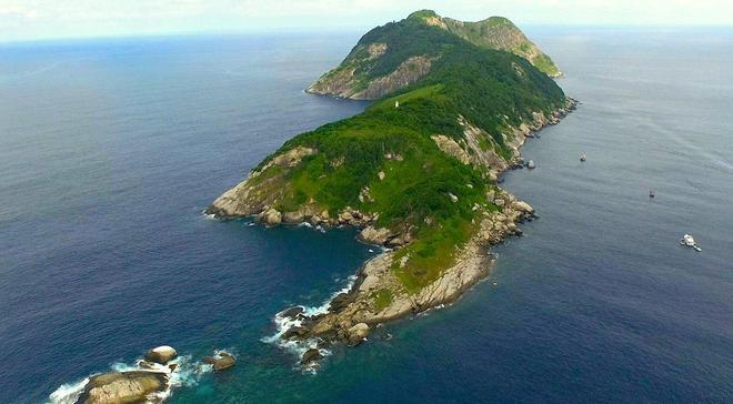 Isla de las Cobras, Brasil