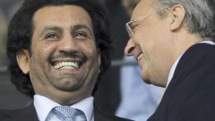 Al Thani sonríe junto a Florentino.