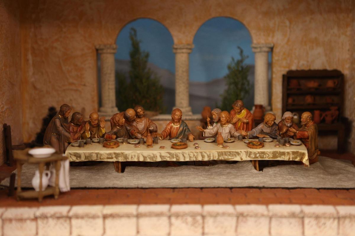 La escena de la Última Cena de Jesús y los apóstoles.