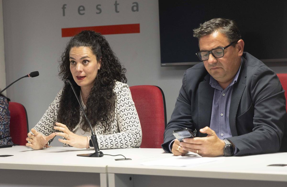 Una tensa asamblea de Hogueras