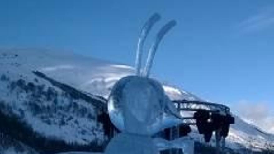 Premio para Enrique Jordá en el festival de escultura en hielo de los Alpes