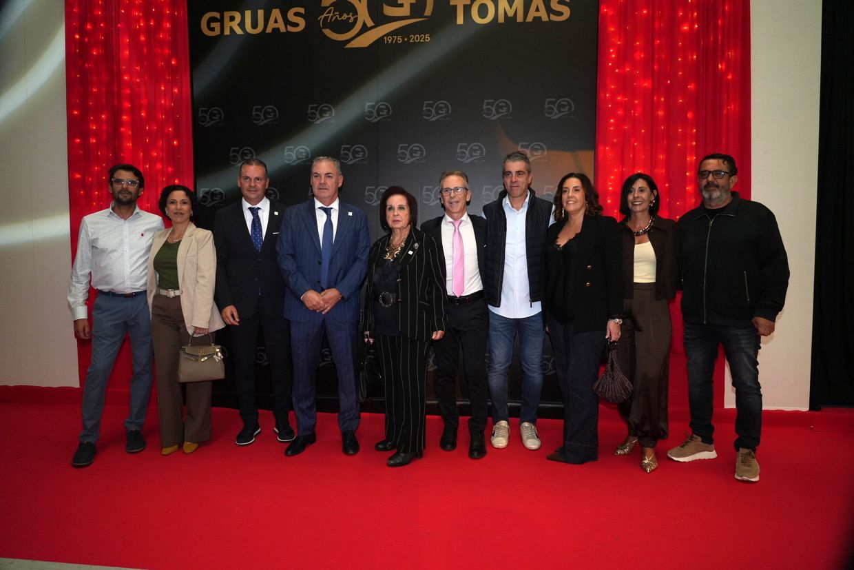 Galería de fotos de la gala del 50º aniversario de Grúas Tomás en Vila-real