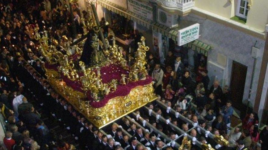 Instantánea de Nuestro Padre Jesús Nazareno durante la procesión en Alhaurín de la Torre.