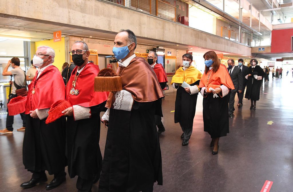 La UMU celebra oficialmente la apertura del curso 2021-2022