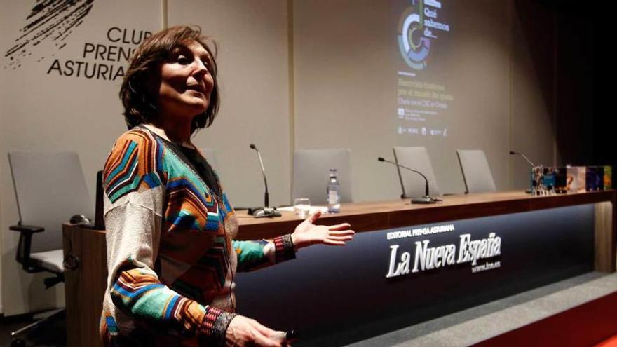 Ana Rodríguez, durante su &quot;Recorrido histórico por el mundo del queso&quot;.