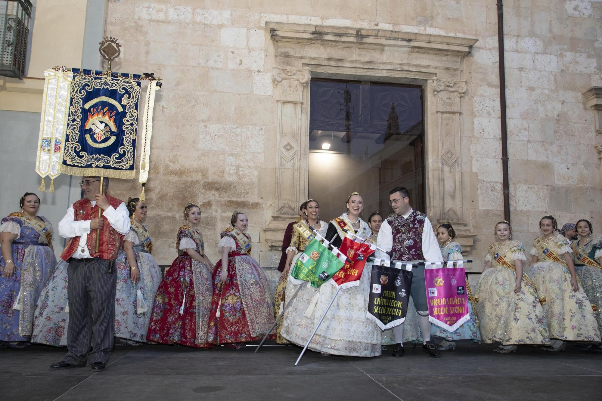 Las mejores imágenes de la entrega de premios de las fallas de Alzira