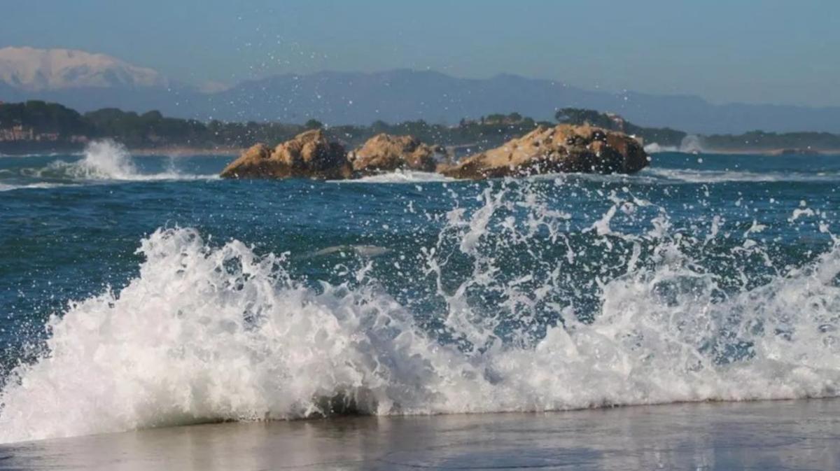 Una imatge d'arxiu de temporal, a l'Escala.