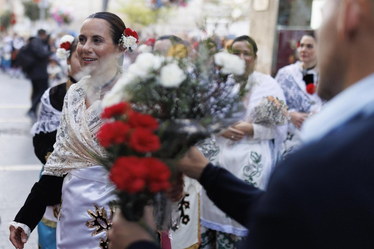 Las mejores imágenes del desfile de la ofrenda floral a la Virgen de la Caridad de Cartagena 2026