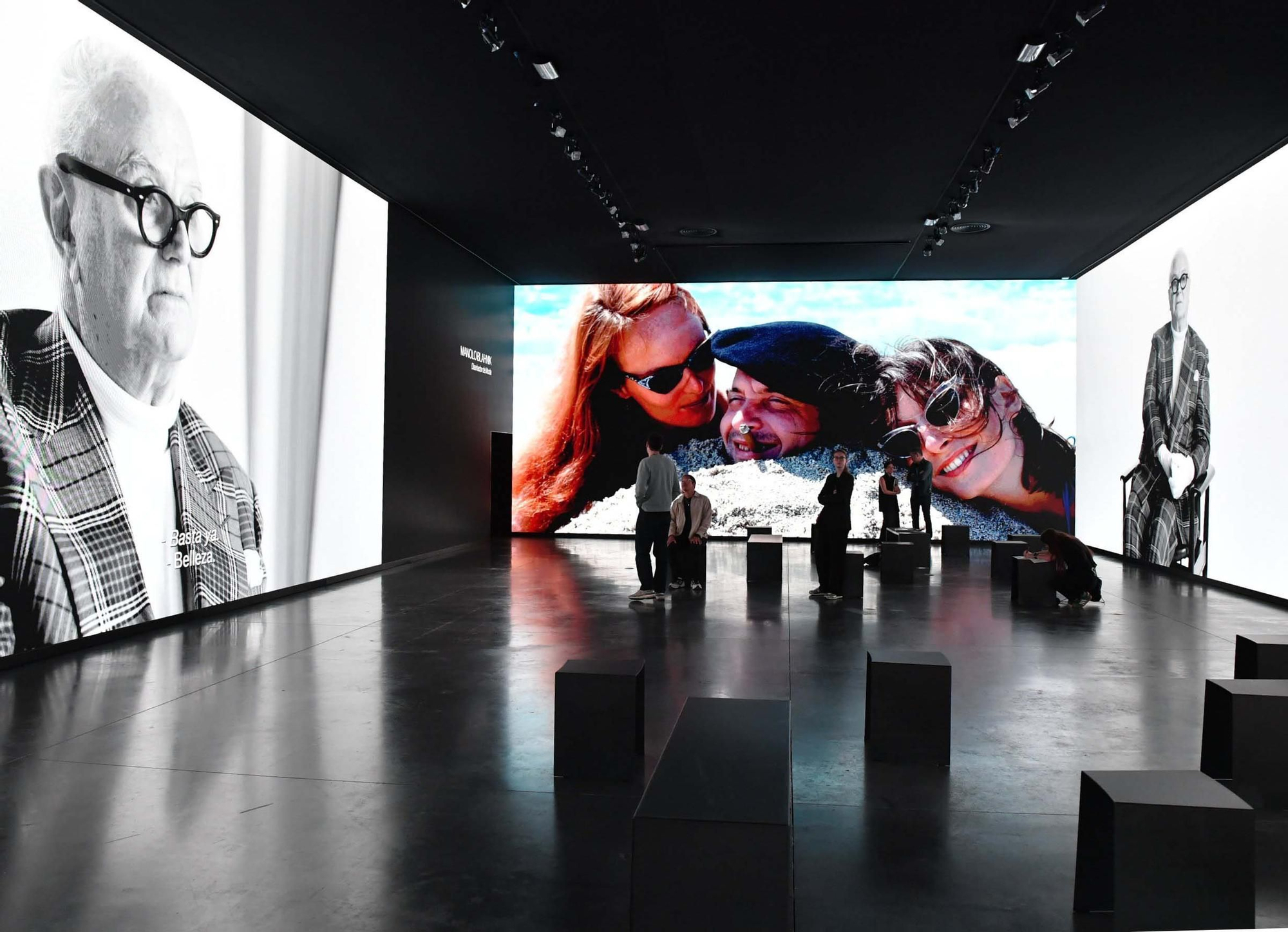 La exposición David Bailey's Changing Fashion abre sus puertas en A Coruña con la Fundación Marta Ortega