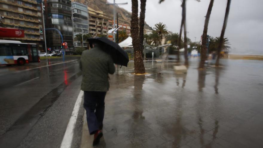 Los temporales de diciembre y enero dejan en Alicante la lluvia de todo un año