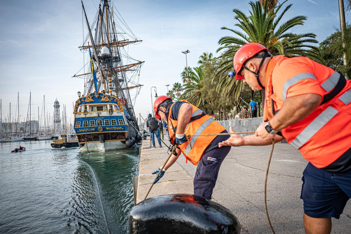 El Götheborg de Suecia, el velero más grande del mundo, recala en Barcelona