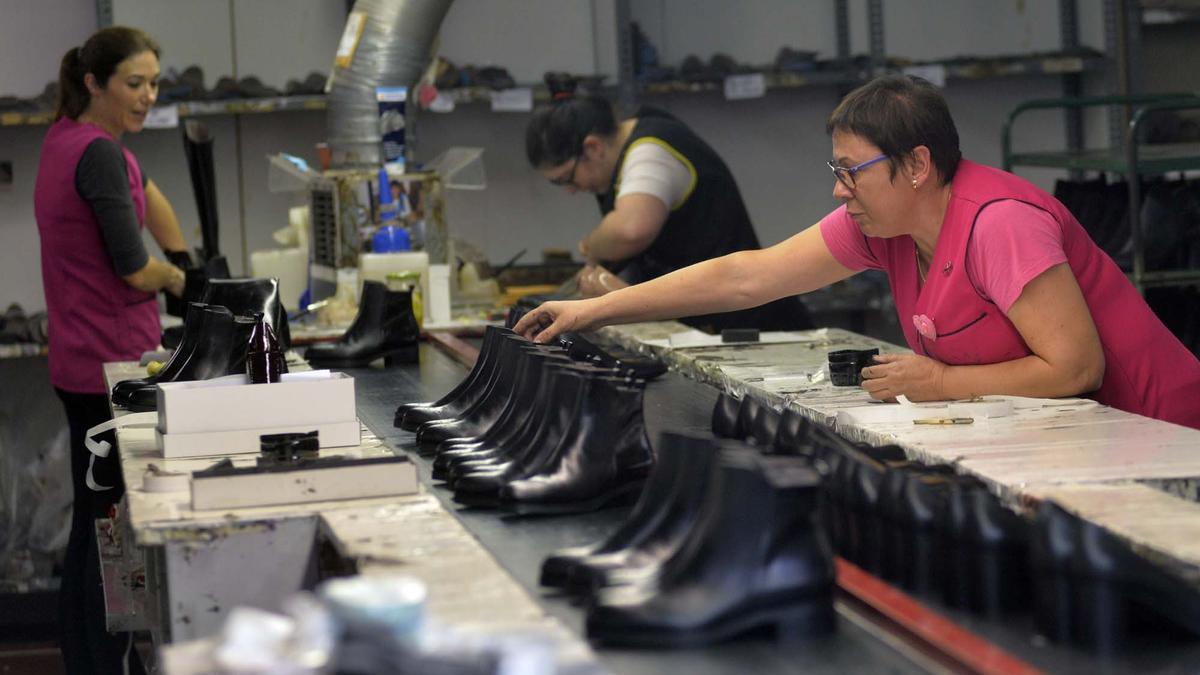 La industria del cuero y calzado de la provincia está concentrada en El Vinalopó.