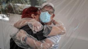 zentauroepp53784484 grafcva5981  valencia  17 06 2020   una interna en una resid200617193403