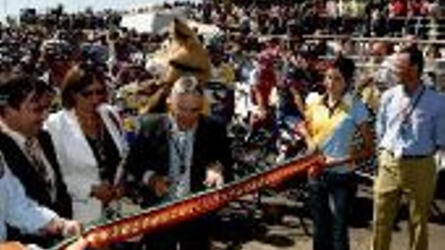 La Junta estudia copatrocinar un equipo ciclista profesional