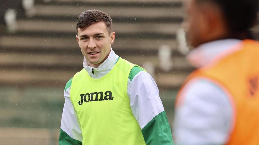El Córdoba CF se inclina por no intentar una tercera cesión de Alberto del Moral