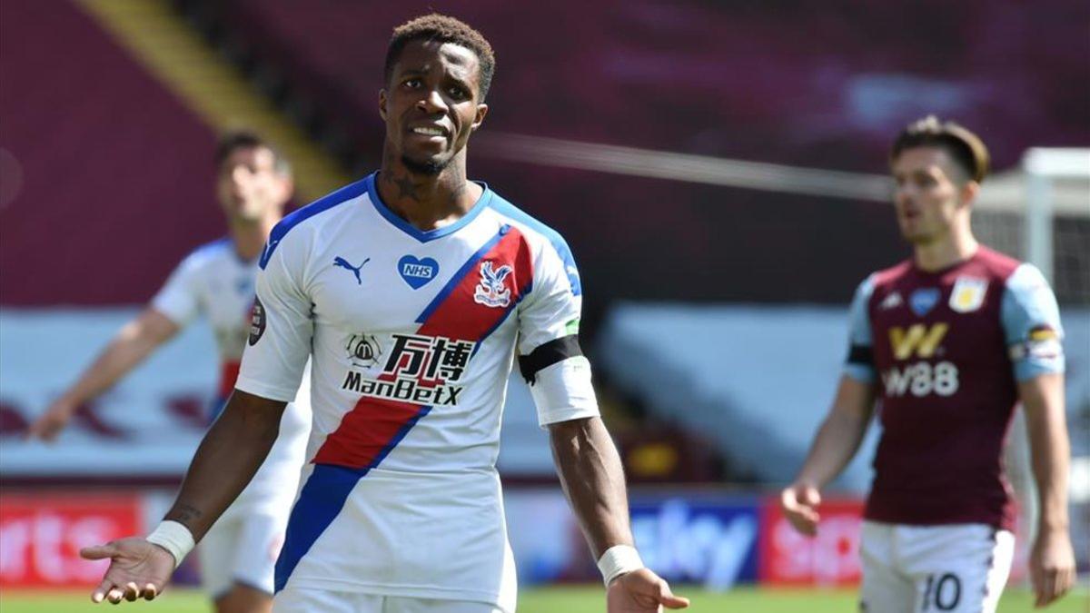 Wilfried Zaha recibió insultos y amenazas racistas