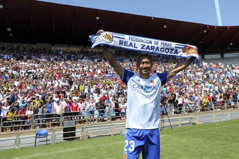 Presentación de Kagawa como jugador del Zaragoza