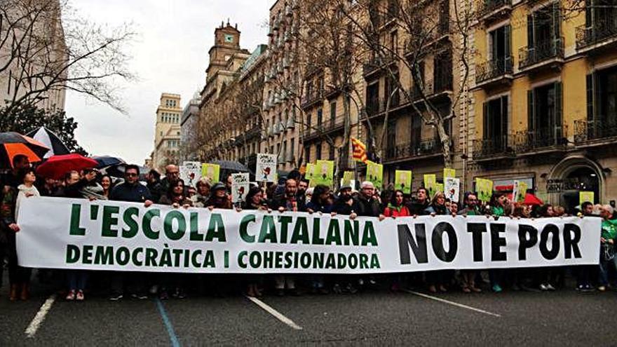 Manifestació en defensa de la immersió lingüística, el març de l&#039;any passat