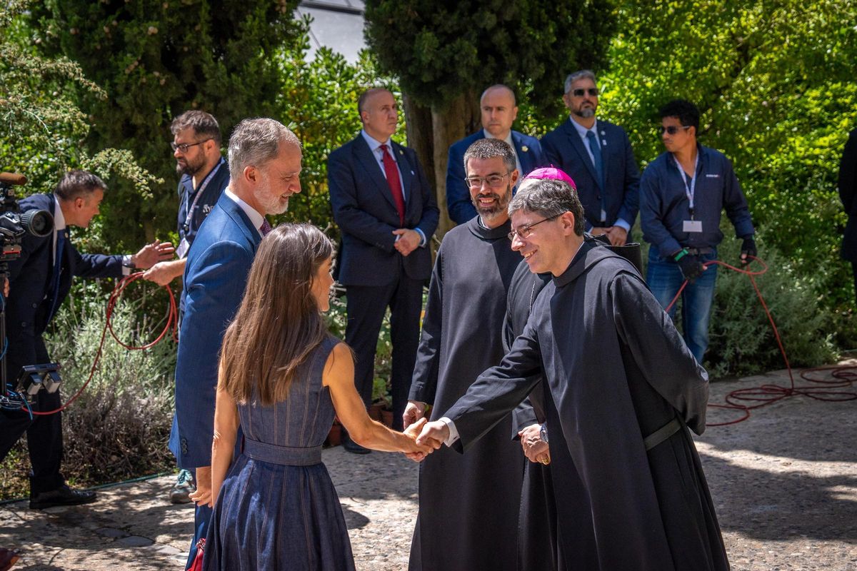 Los reyes Felipe y Letizia visitan Montserrat